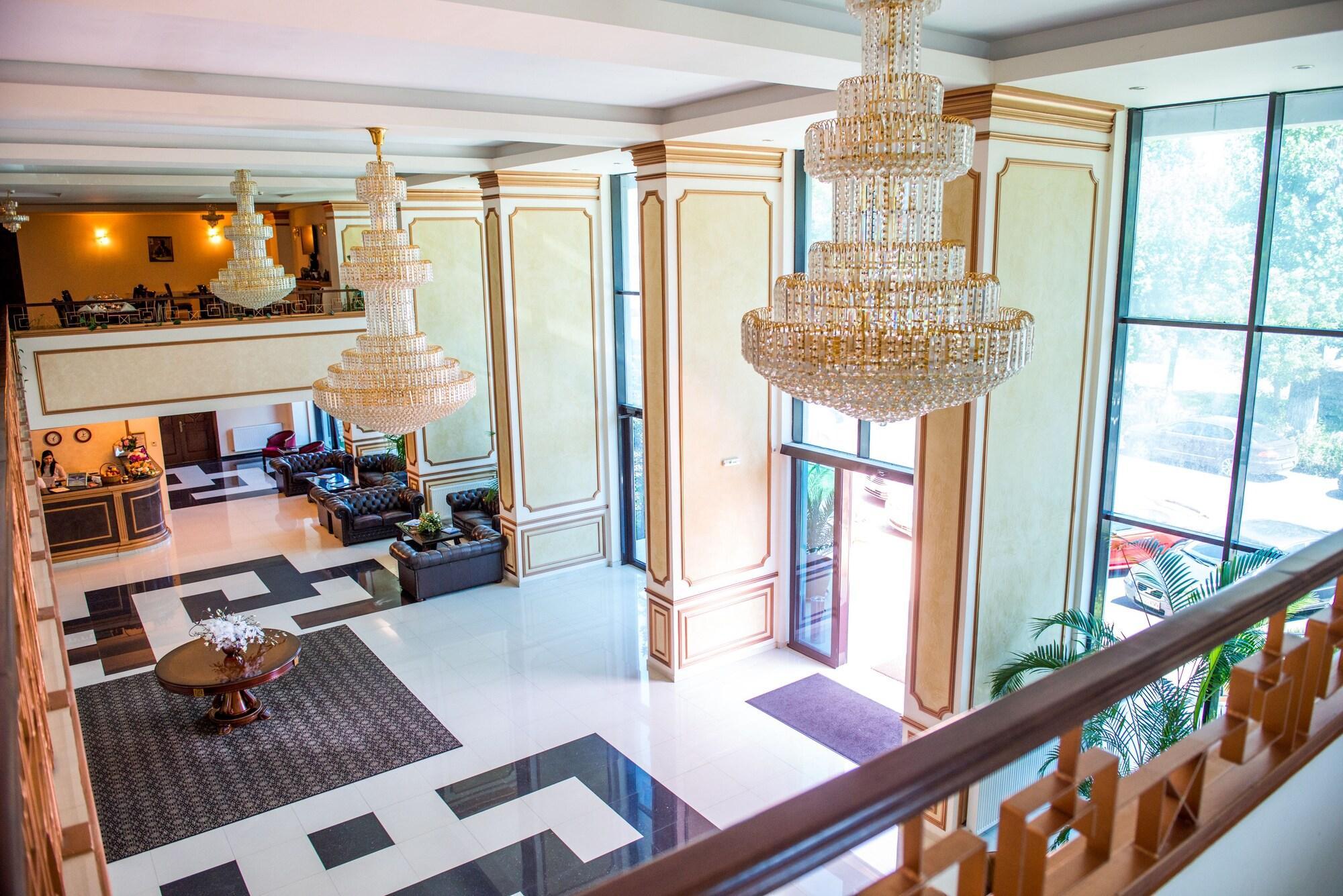 Del Mar & Conference Center Hotel